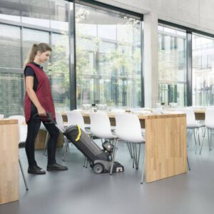 KARCHER PROFI Stroj za ribanje i susenje BR 304 C Bp Pack 5