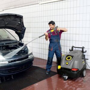 KARCHER PROFI Visokotlacni perac na vrucu vodu HDS 614 C 3