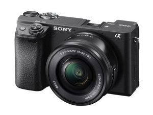 Camera & 16-50 Lens